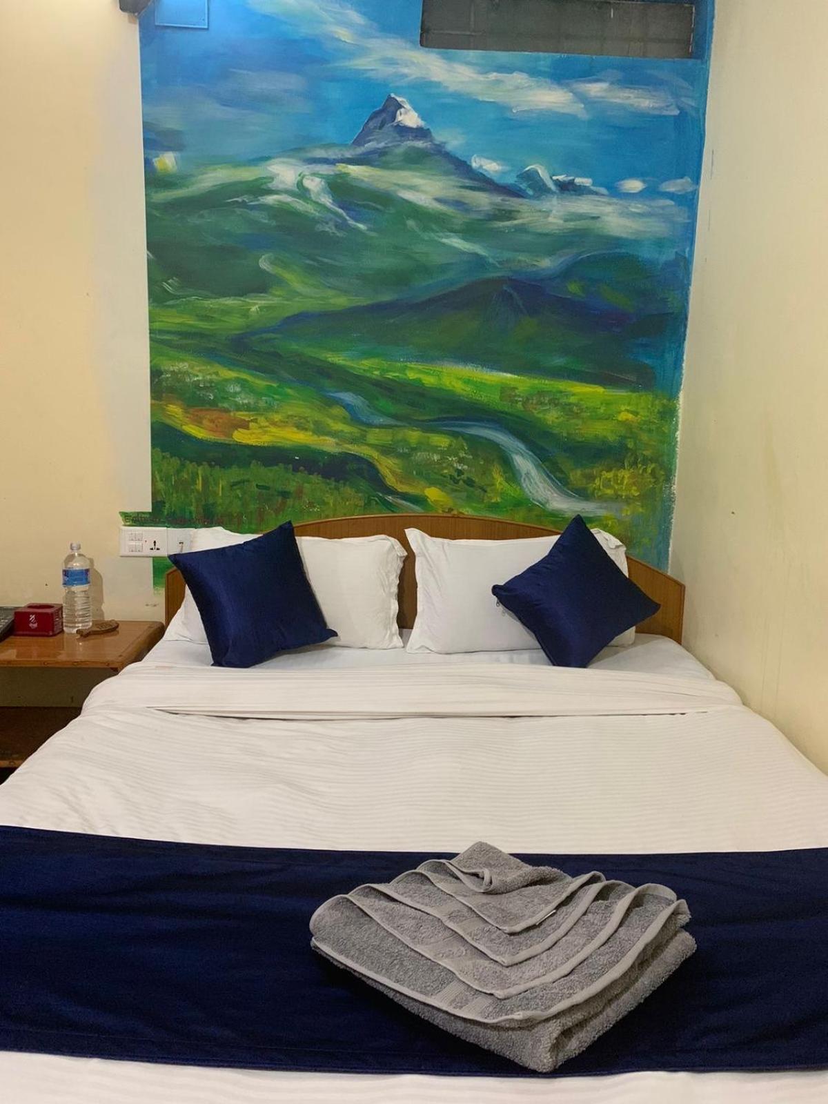 The Tranqulity Inn Pokhara Ngoại thất bức ảnh